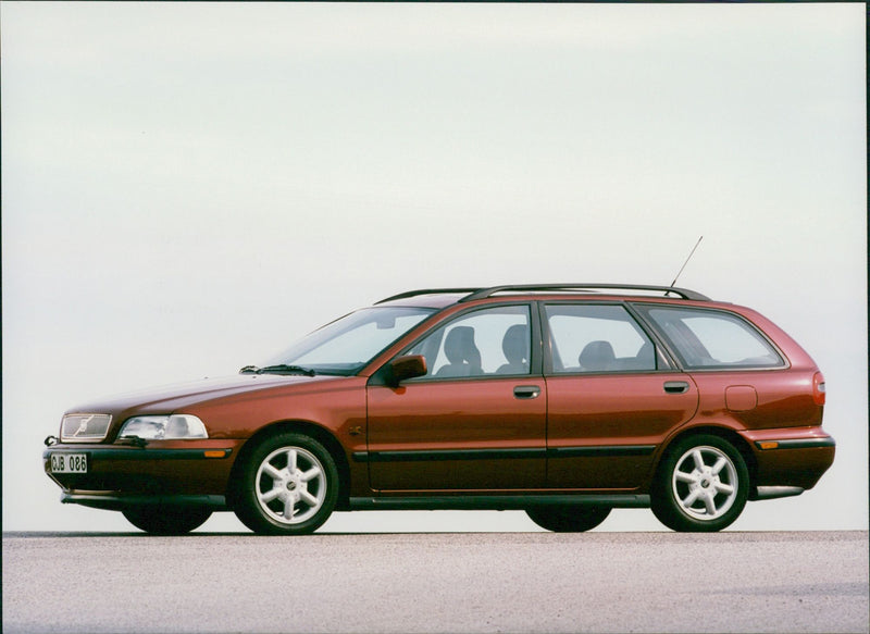 Volvo  V40, 1995 - Vintage Photograph