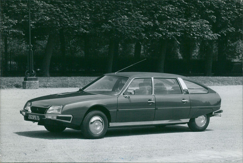 1978 Citroen CX-Prestige - Vintage Photograph