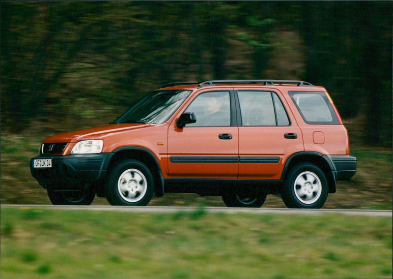 Honda CRV 1997 - Vintage Photograph