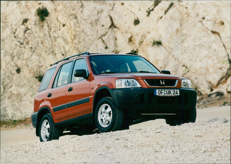 Honda CRV 1997 - Vintage Photograph