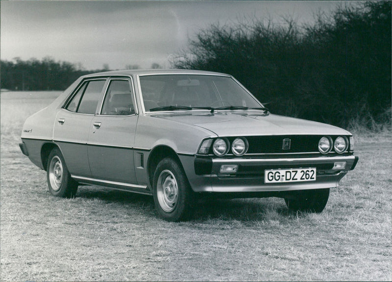 Mitsubishi Galant - Vintage Photograph