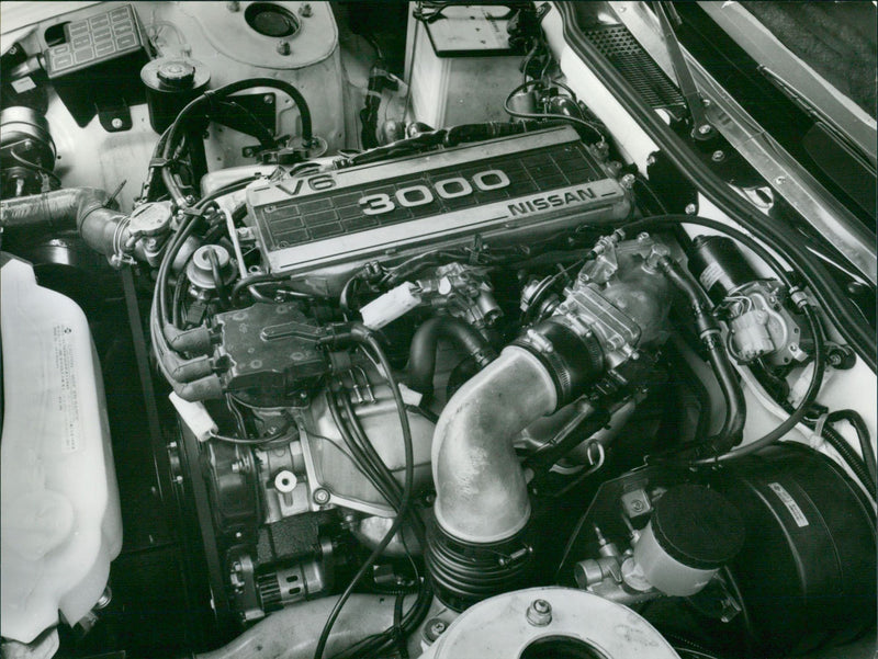 Nissan 300 ZX V6 - Vintage Photograph
