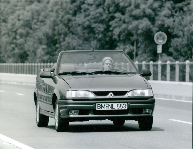 Renault 19 Cabriolet - Vintage Photograph