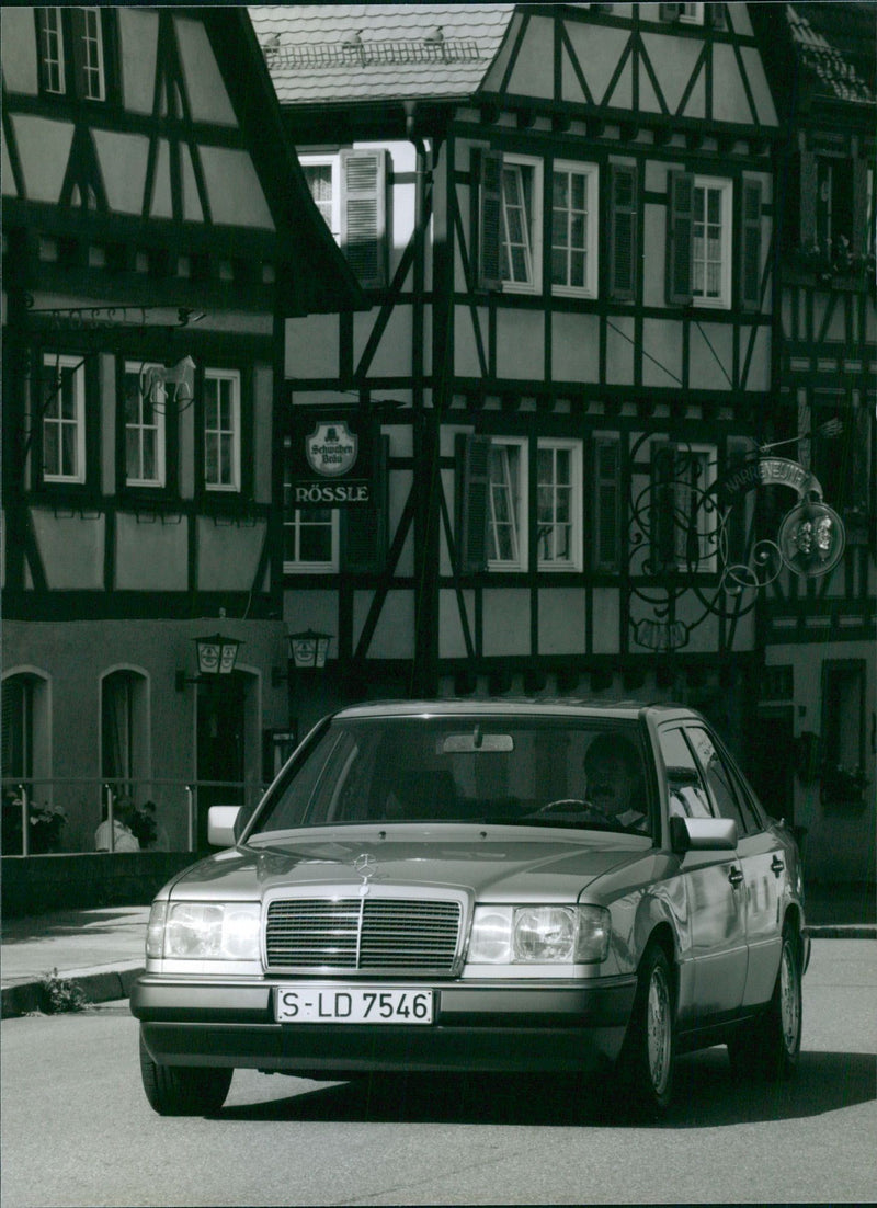 1992 Mercedes-Benz Range - Vintage Photograph