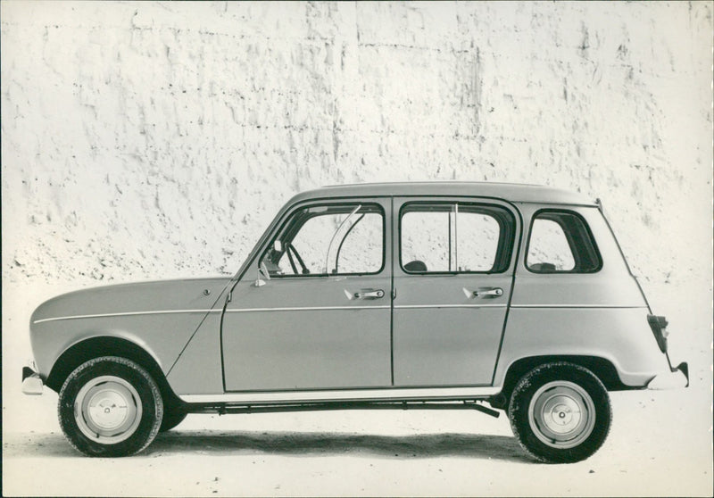 Renault 4 - Vintage Photograph