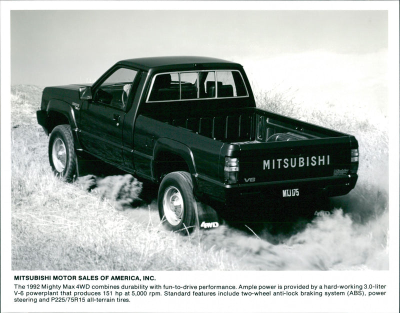 Mitsubishi Mighty Max 4WD 1992 - Vintage Photograph