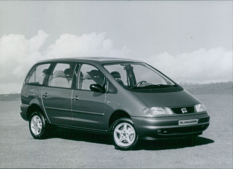 Seat Alhambra. - Vintage Photograph