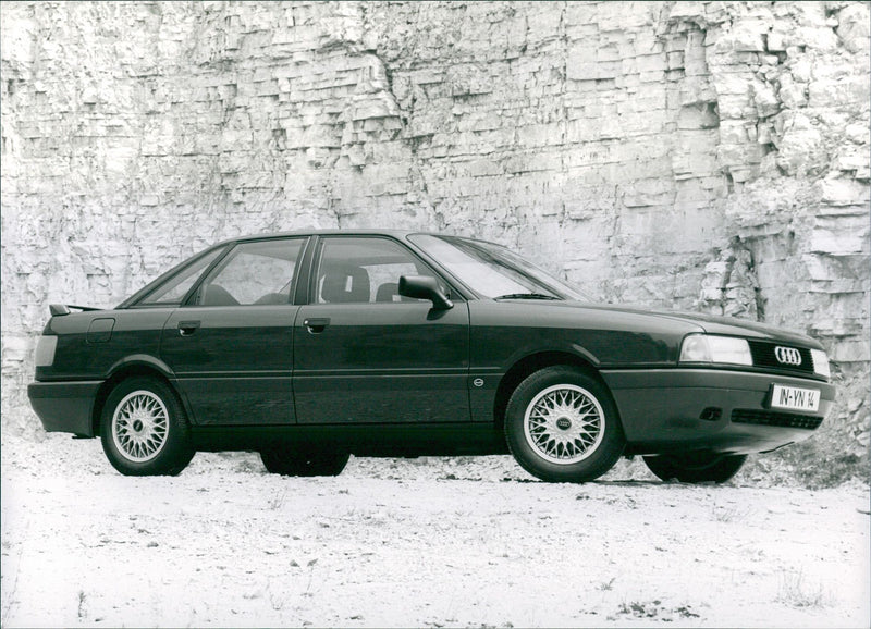 Audi 80, 1988 - Vintage Photograph
