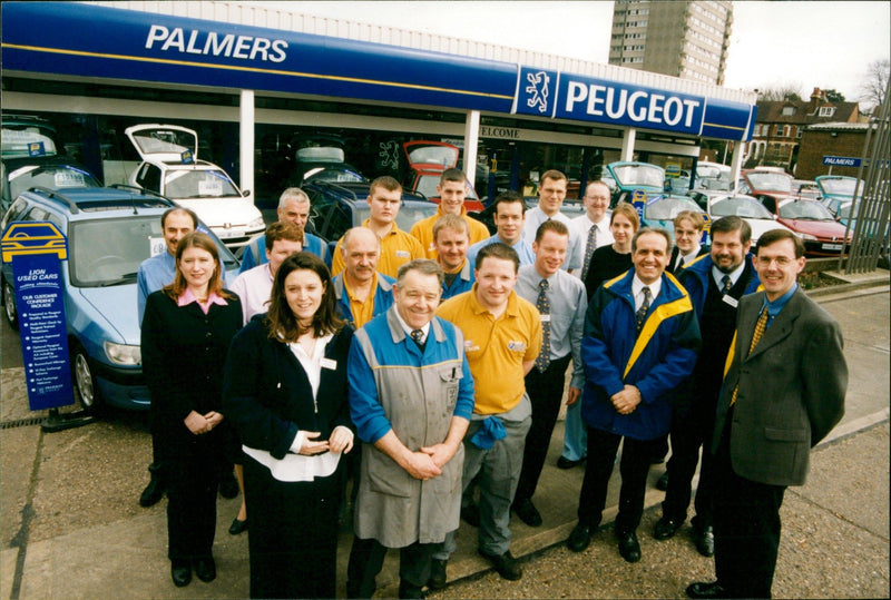 PALMERS PEUGEOT ELCOME
Palmers Peugeot do 27 1 Dave Teres - Vintage Photograph