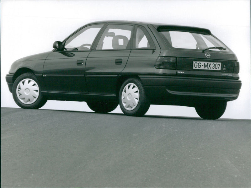 Opel Astra '95 - Vintage Photograph