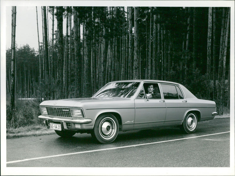 Opel Admiral - Vintage Photograph
