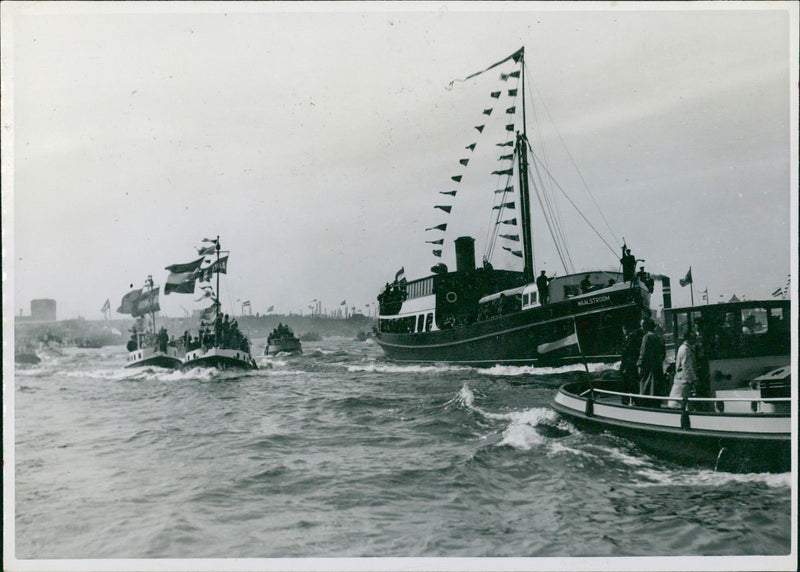 Boats at sea - Vintage Photograph