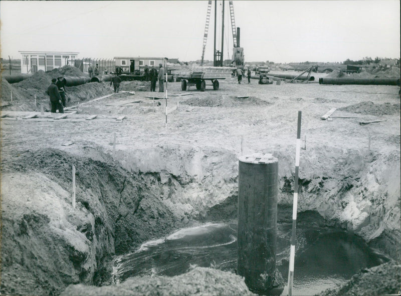 Gasbel Slochteren. - Vintage Photograph