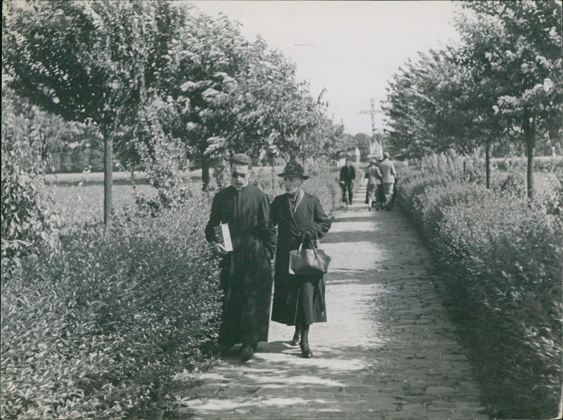 A last walk with mother - Vintage Photograph