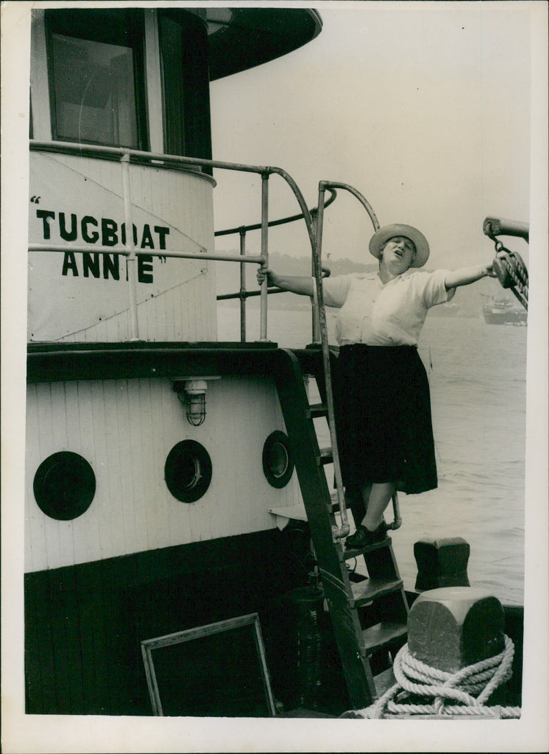 Marion Mackeye - Vintage Photograph