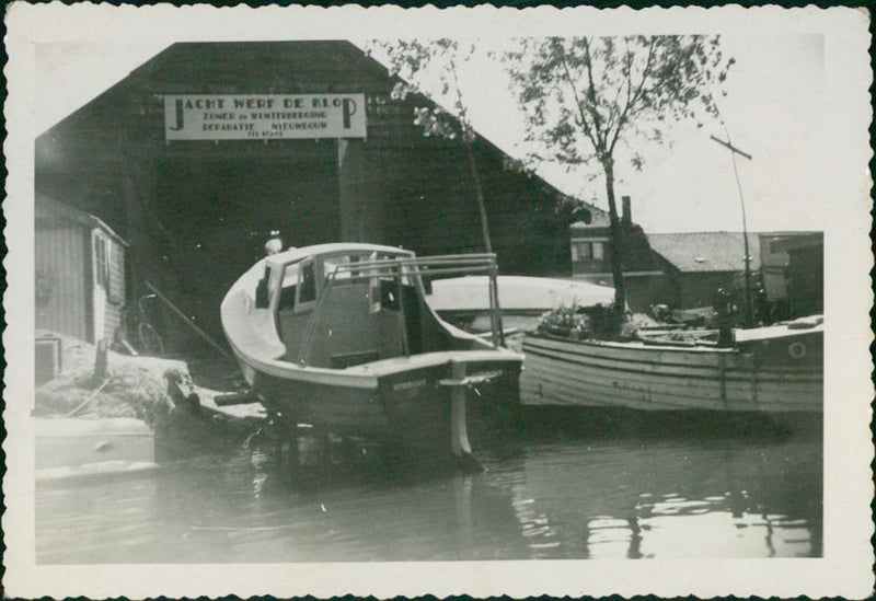 Yacht warf "De Klop" - Vintage Photograph