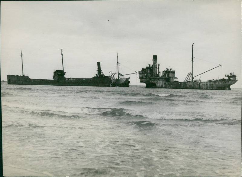 Ship wreck - Vintage Photograph