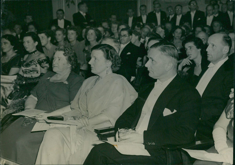 Queen Juliana - Vintage Photograph