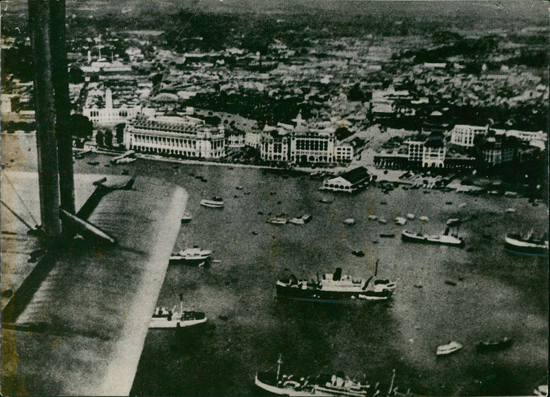 The harbor of Singapore - Vintage Photograph