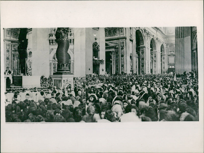 Crowd - Vintage Photograph