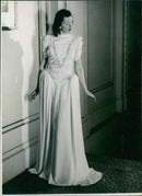 Parade Models in British Rayons - Vintage Photograph