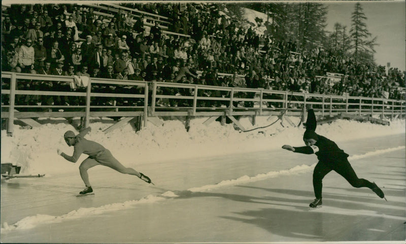 Ice skaters - Vintage Photograph