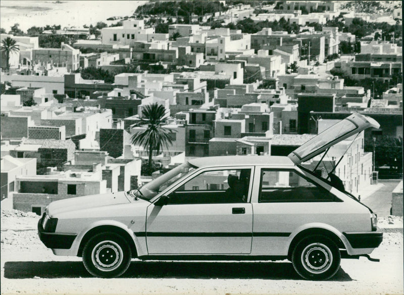 Alfa Romeo Arna SL - Vintage Photograph