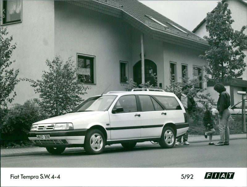 Fiat Tempra S.W. 4x4 - Vintage Photograph