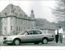 Lexus LS 400 - Vintage Photograph