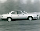 Lexus LS 400 - Vintage Photograph