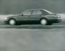 Lexus LS 400 - Vintage Photograph