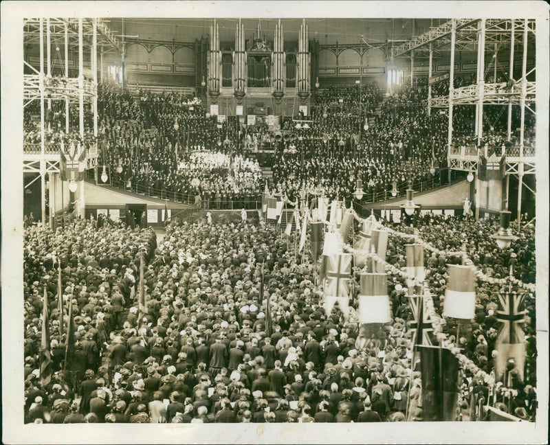 Speech by General Booth from the Salvation army - Vintage Photograph