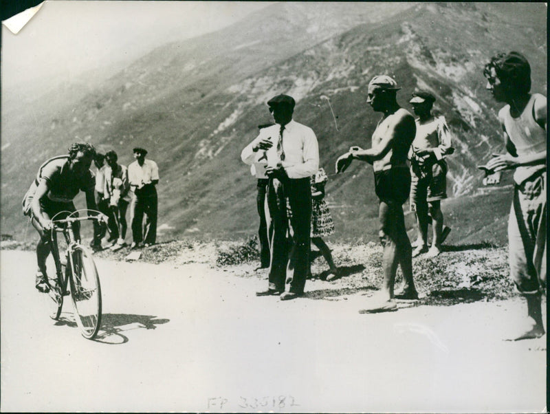 Tour de France - Vintage Photograph