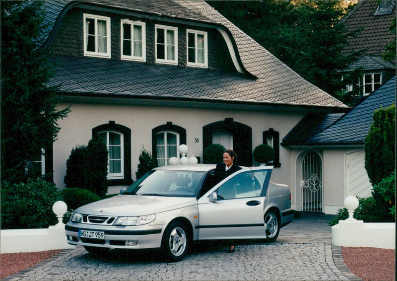 Saab 9-5 - Vintage Photograph