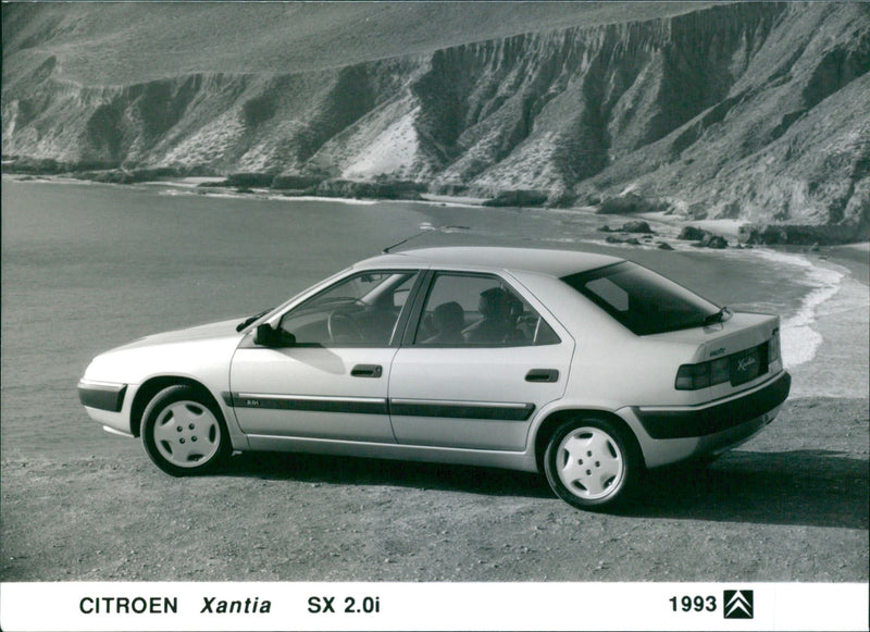 1993 Citroën Xantia - Vintage Photograph