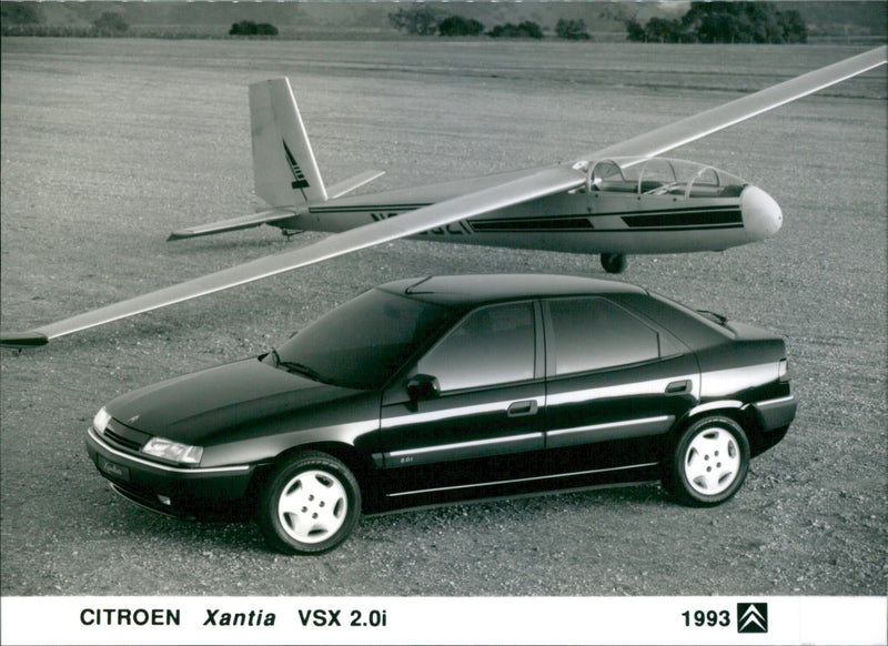 1993 Citroën Xantia - Vintage Photograph