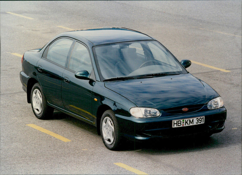 KIA Sephia II - Vintage Photograph