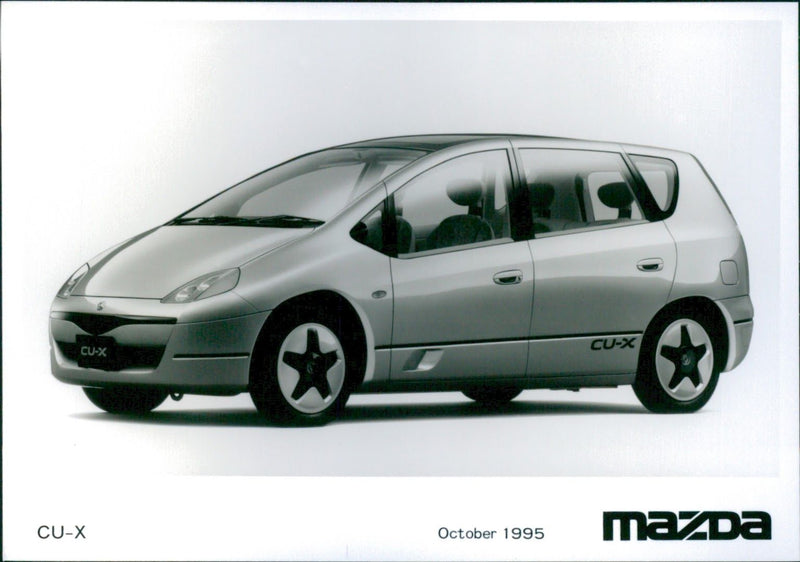1995 Mazda CU-X - Vintage Photograph