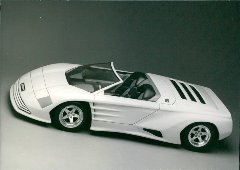 Zender Vision 2 C - Vintage Photograph