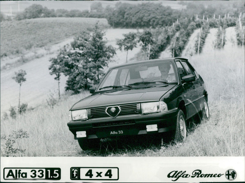 1986 Alfa Romeo 33 1.5 4x4 - Vintage Photograph