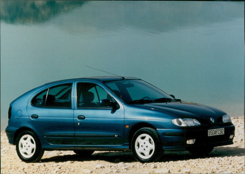 Renault Mégane RT 2.0 - Vintage Photograph