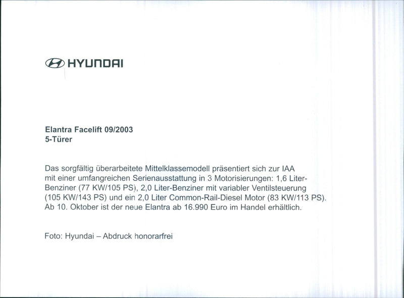 HYUNDAI Elantra - Vintage Photograph