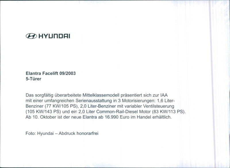 HYUNDAI Elantra - Vintage Photograph