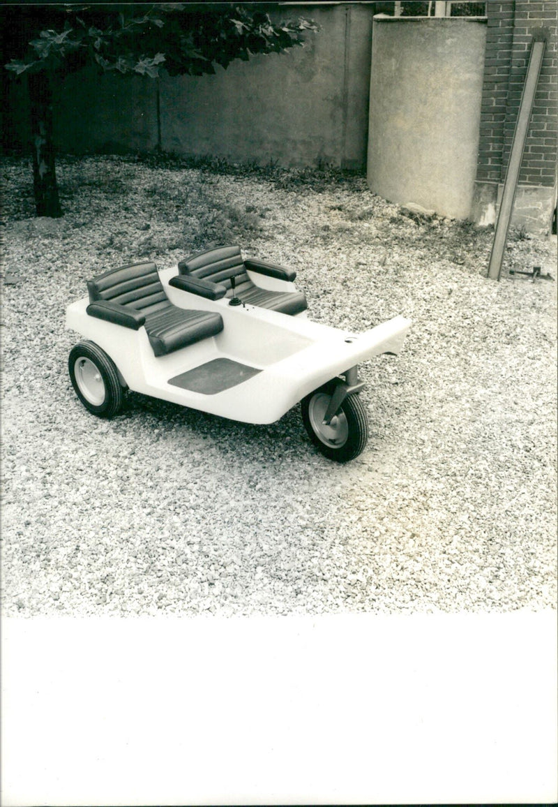 1968 La Voiture Electronique Jarret - Vintage Photograph