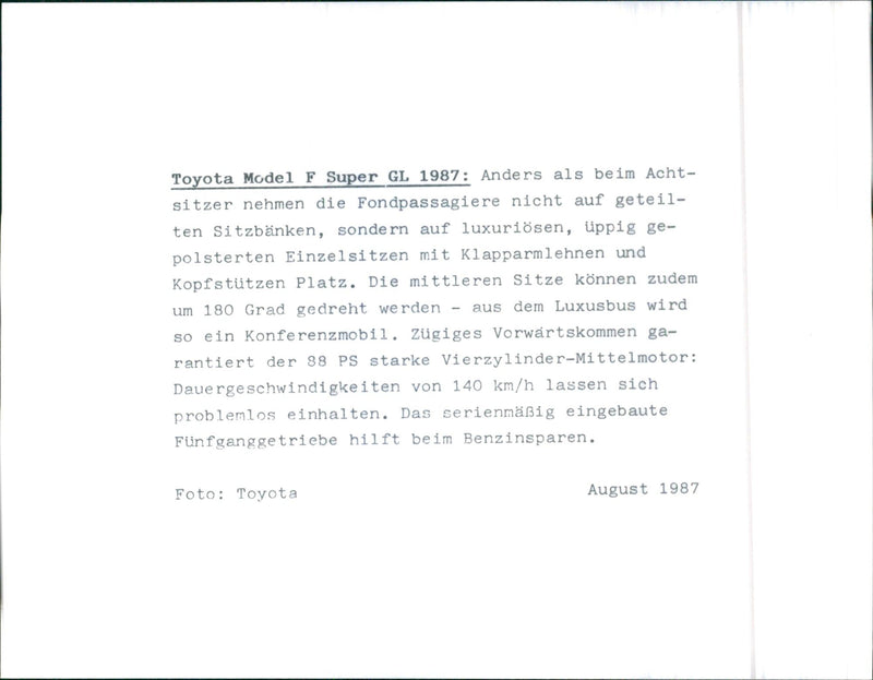 Toyota 1987 Toyota Model F Super GL - Vintage Photograph