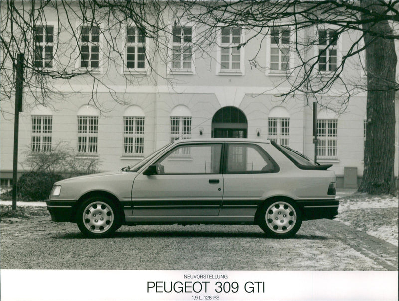 1987 Peugeot 309 GTI - Vintage Photograph