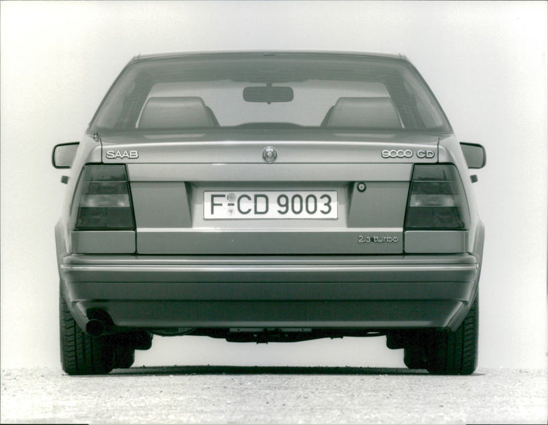 1991 Saab 9000 CD 2.3 Turbo - Vintage Photograph