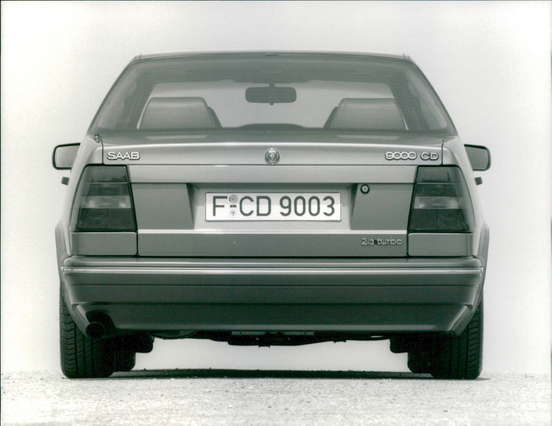 1991 Saab 9000 CD 2.3 Turbo - Vintage Photograph
