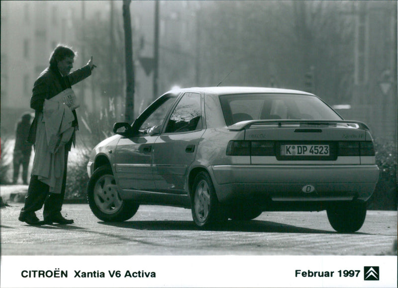 1997 Citroen Xantia V6 Activa - Vintage Photograph