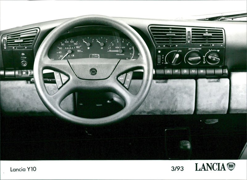1993 Lancia Y10 - Vintage Photograph